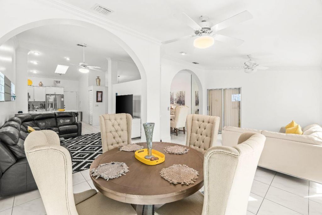 9707 Harbour Lake Circle, Boynton Beach, FL 33437 Photo