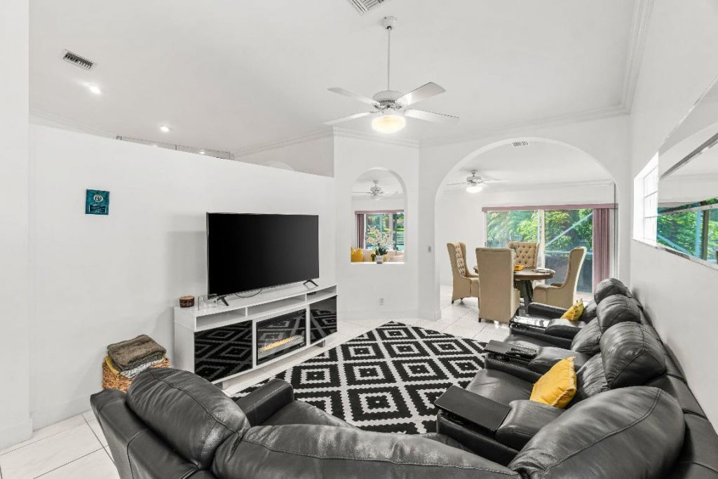 9707 Harbour Lake Circle, Boynton Beach, FL 33437 Photo