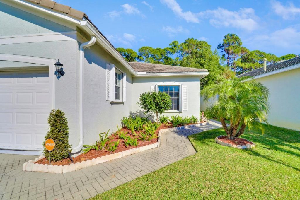 708 SW Rocky Bayou Terrace, Port Saint Lucie, FL 34986 Photo