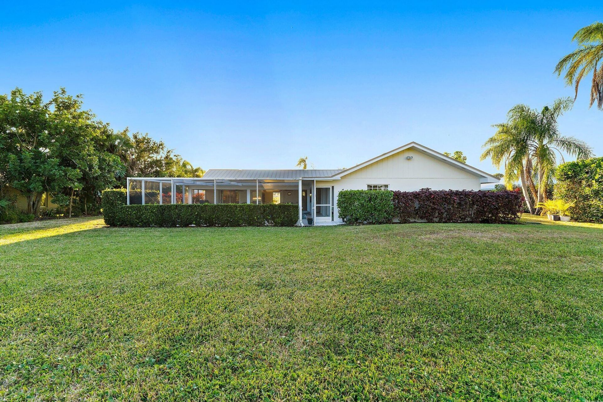 3881 SE Fairway W, Stuart, FL 34997 Photo