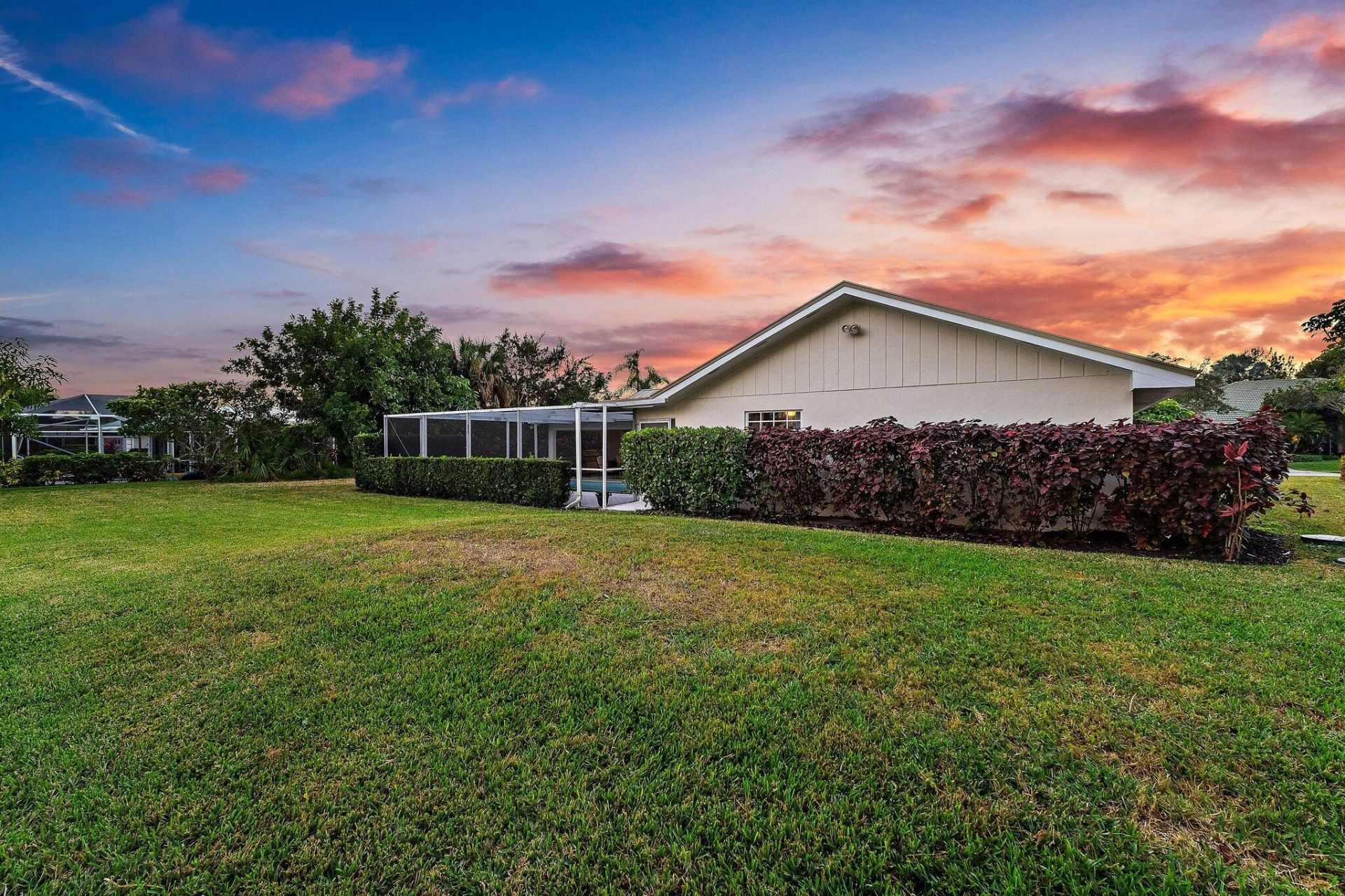 3881 SE Fairway W, Stuart, FL 34997 Photo