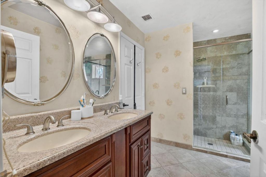 19815 Sedgefield Terrace, Boca Raton, FL 33498 Photo