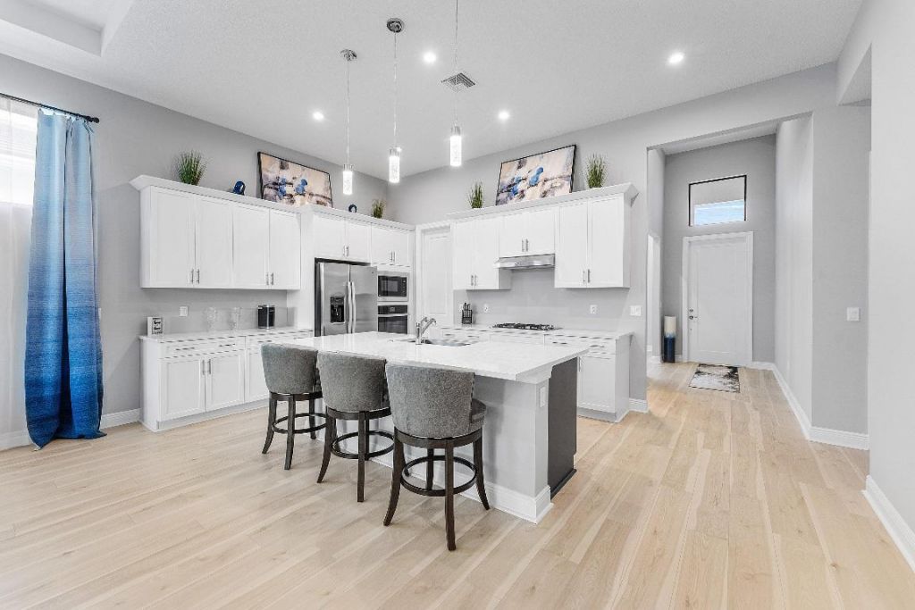 2752 SE Ashfield Drive, Port Saint Lucie, FL 34984 Photo