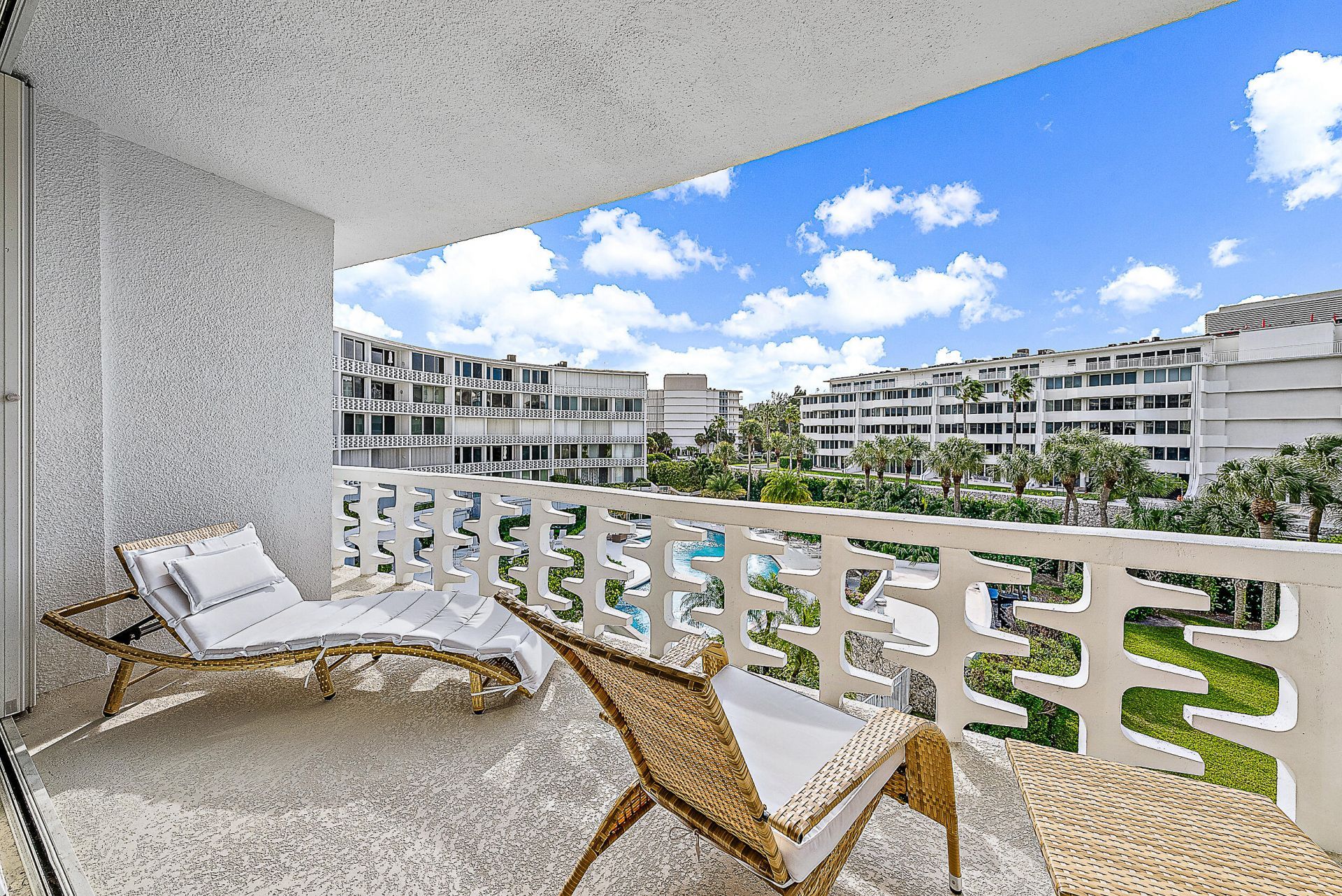 2760 S Ocean Boulevard, Unit 310, Palm Beach, FL 33480 Photo