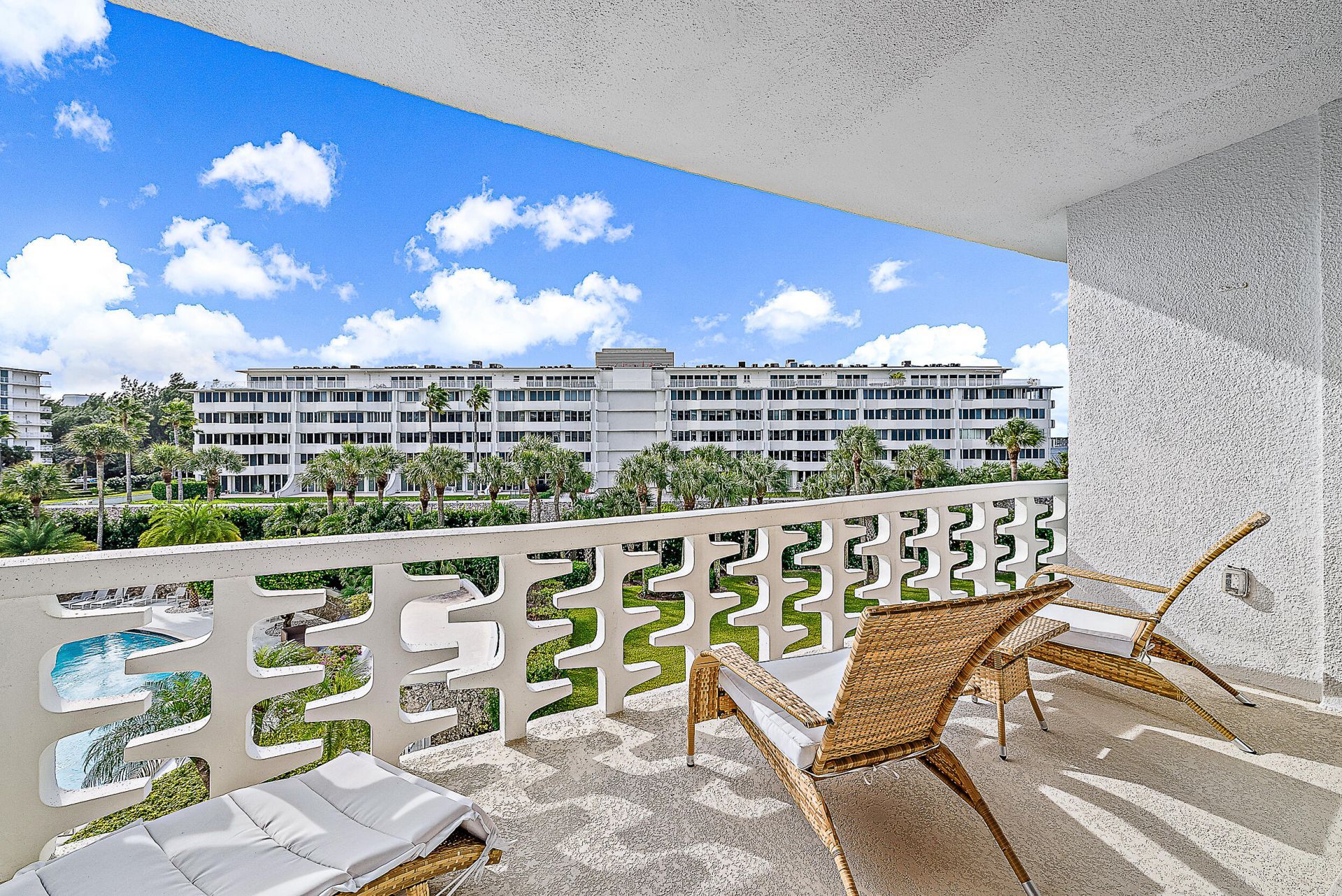 2760 S Ocean Boulevard, Unit 310, Palm Beach, FL 33480 Photo