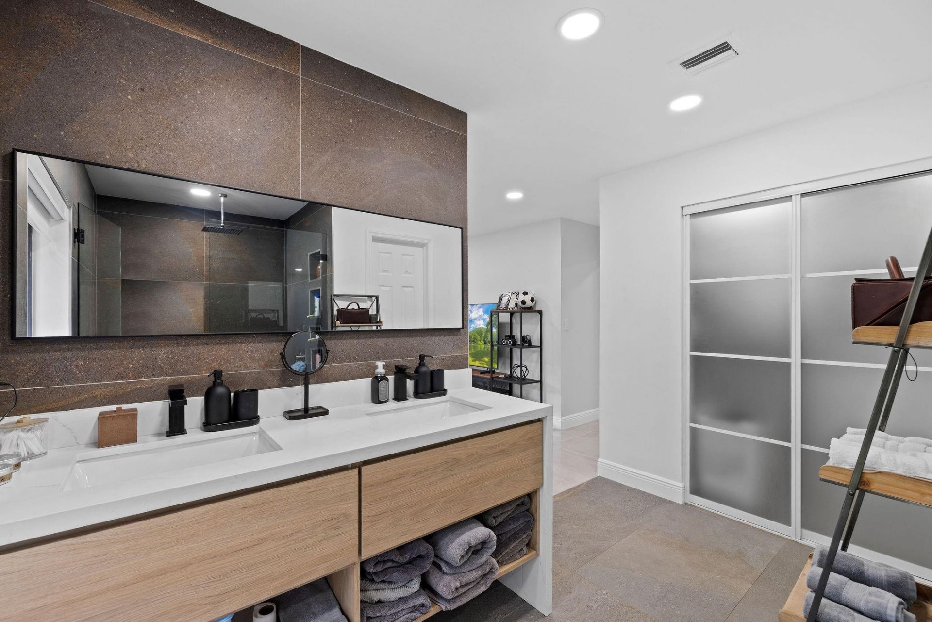 136 Greens Road, Hollywood, FL 33021 Photo