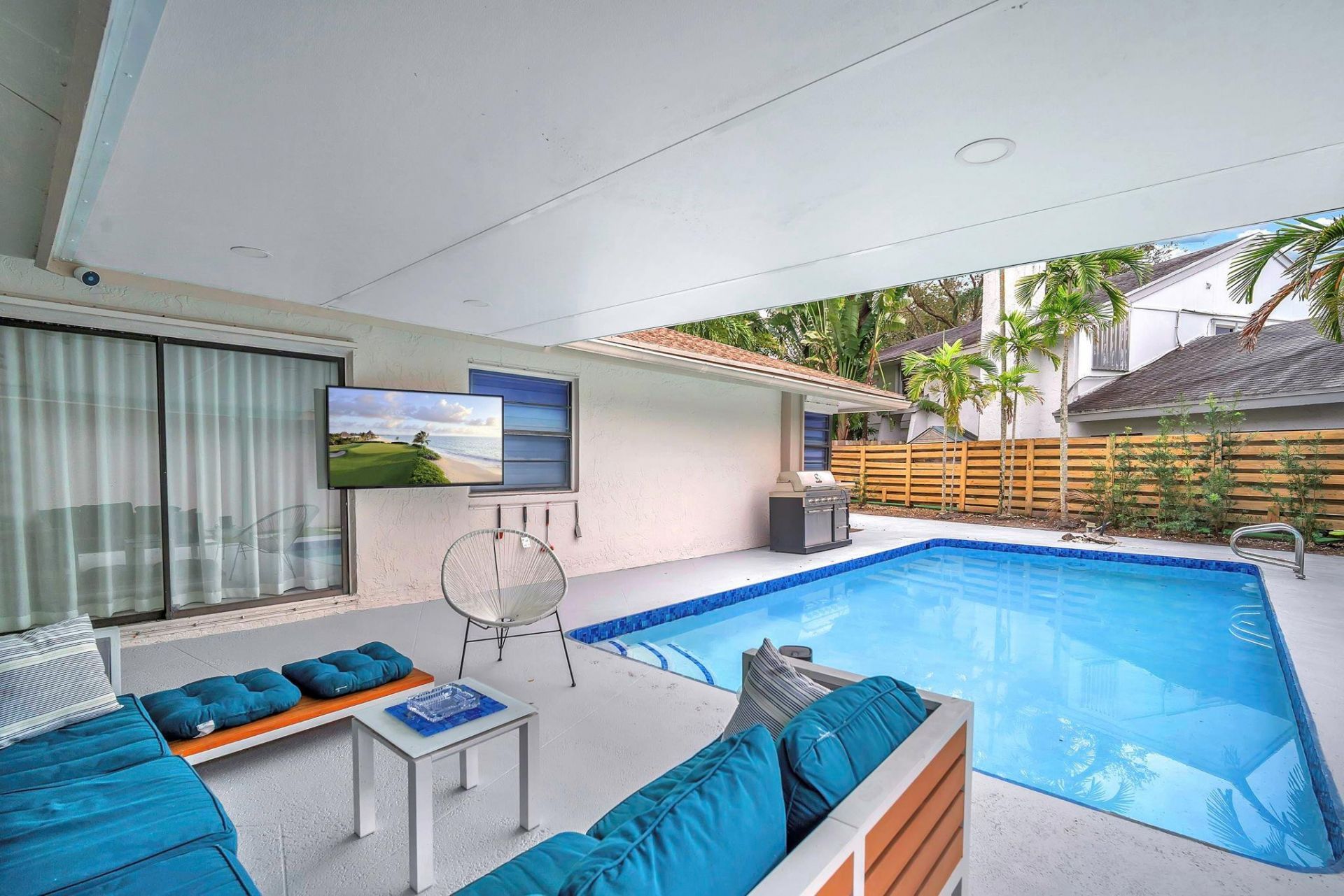 136 Greens Road, Hollywood, FL 33021 Photo