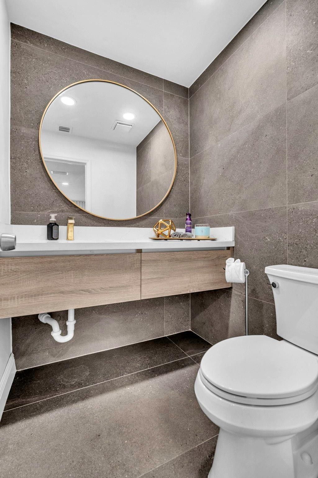 136 Greens Road, Hollywood, FL 33021 Photo