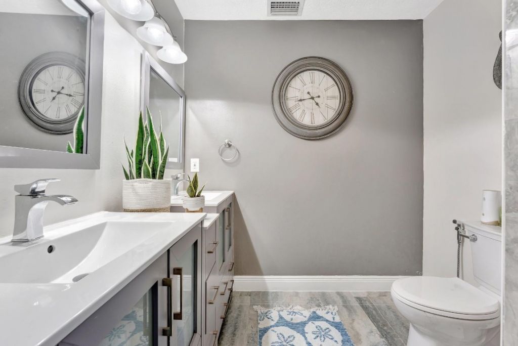 1221 SW 59th Avenue, Plantation, FL 33317 Photo