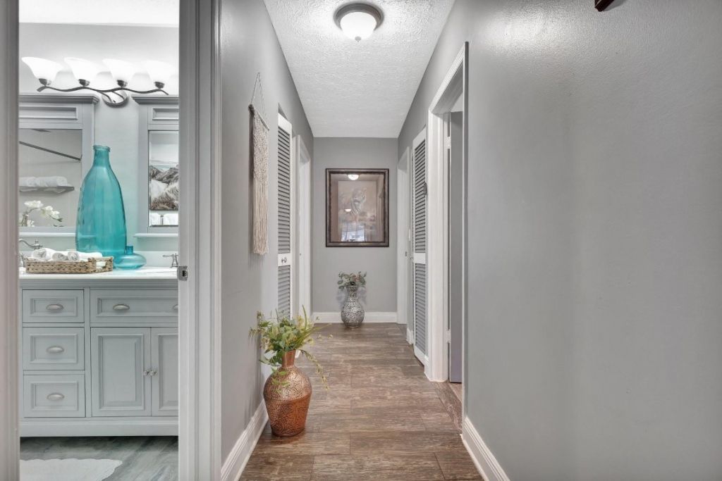 1221 SW 59th Avenue, Plantation, FL 33317 Photo