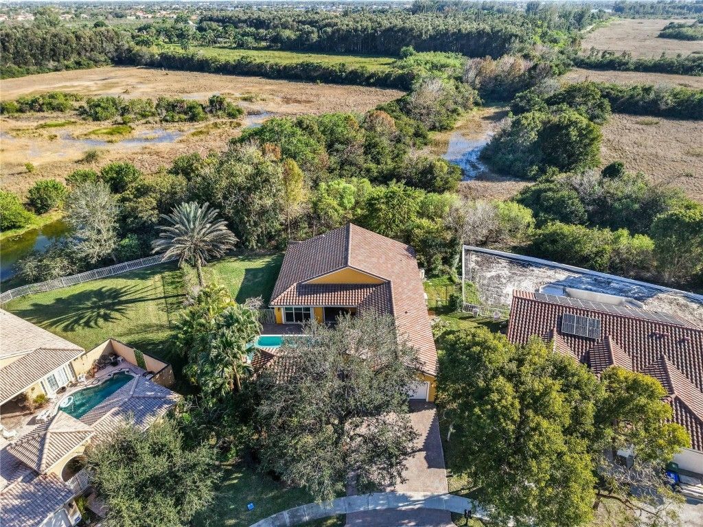 19820 SW 7th Place, Pembroke Pines, FL 33029 Photo