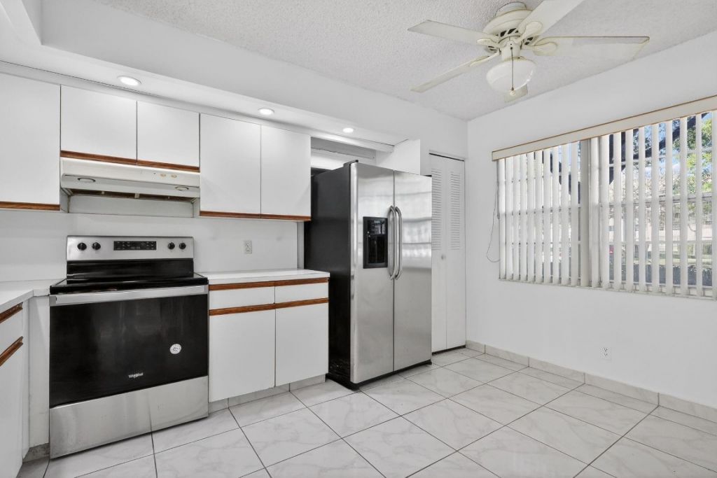 12500 SW 6th Street, Unit 110 N, Pembroke Pines, FL 33027 Photo
