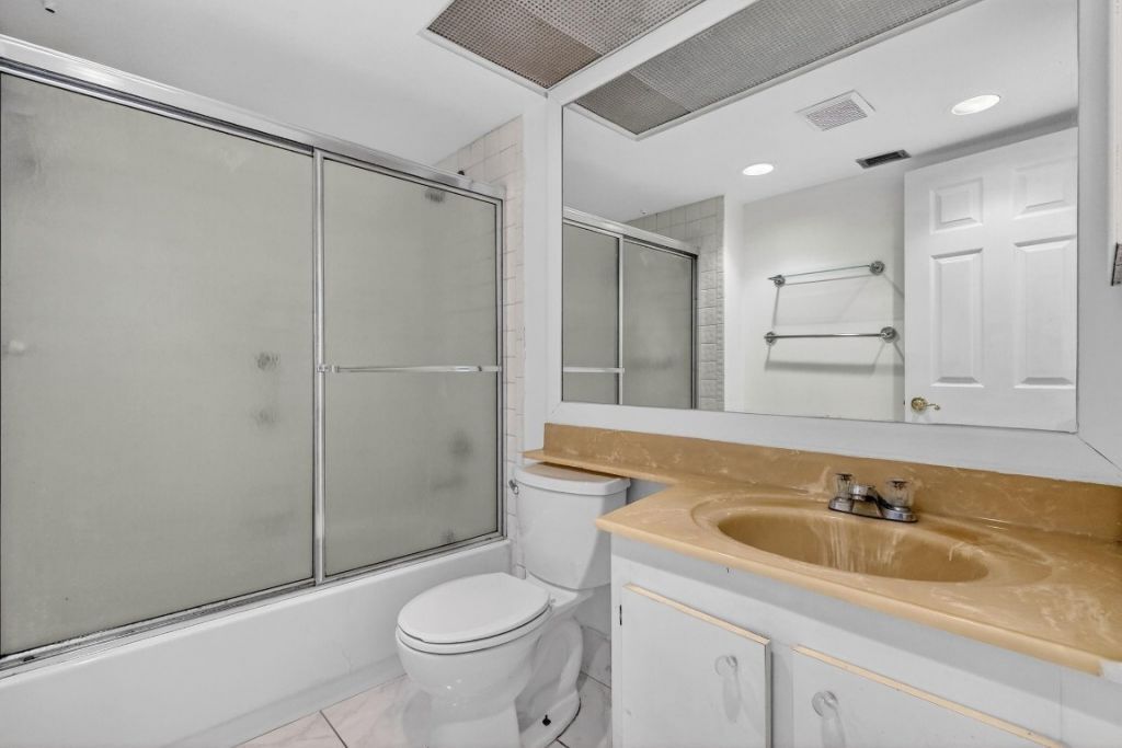 12500 SW 6th Street, Unit 110 N, Pembroke Pines, FL 33027 Photo