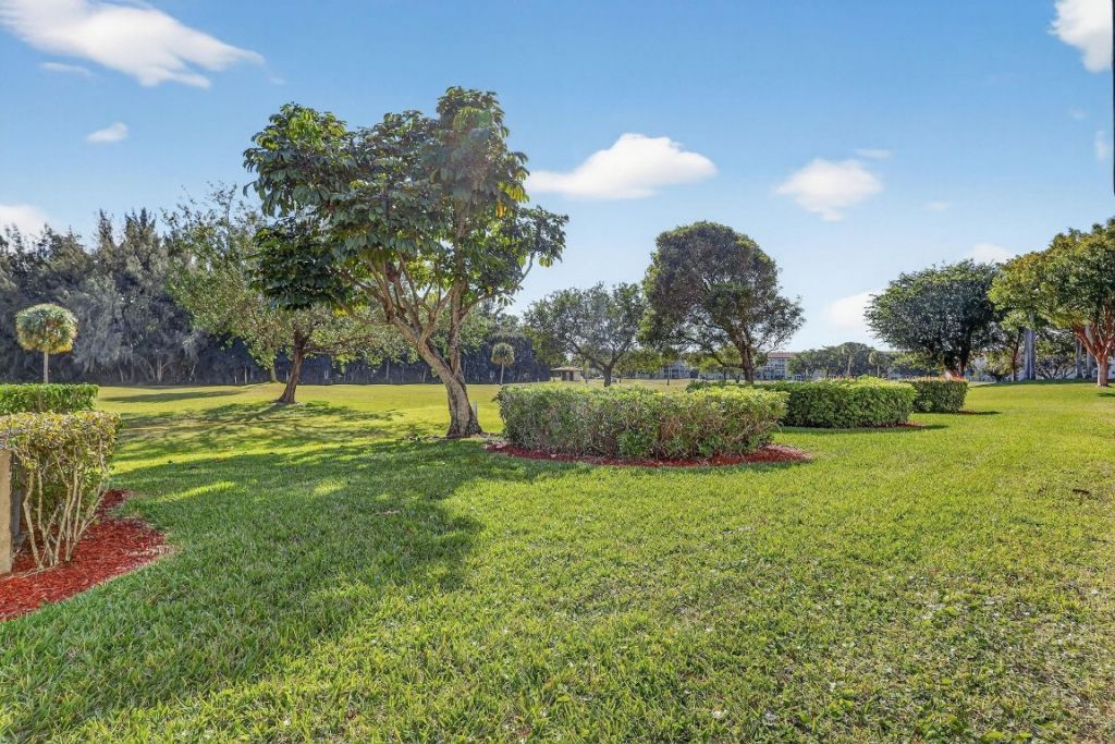 12500 SW 6th Street, Unit 110 N, Pembroke Pines, FL 33027 Photo