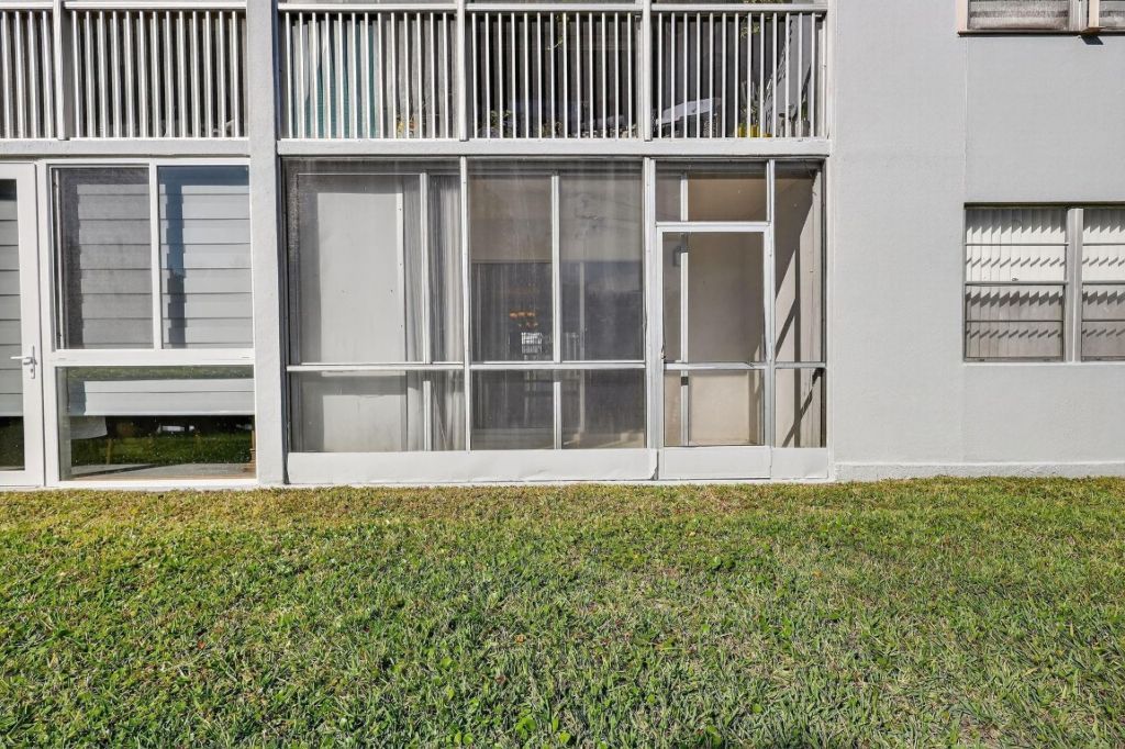 12500 SW 6th Street, Unit 110 N, Pembroke Pines, FL 33027 Photo