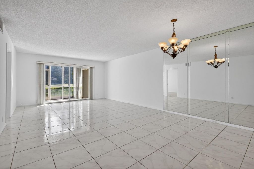 12500 SW 6th Street, Unit 110 N, Pembroke Pines, FL 33027 Photo