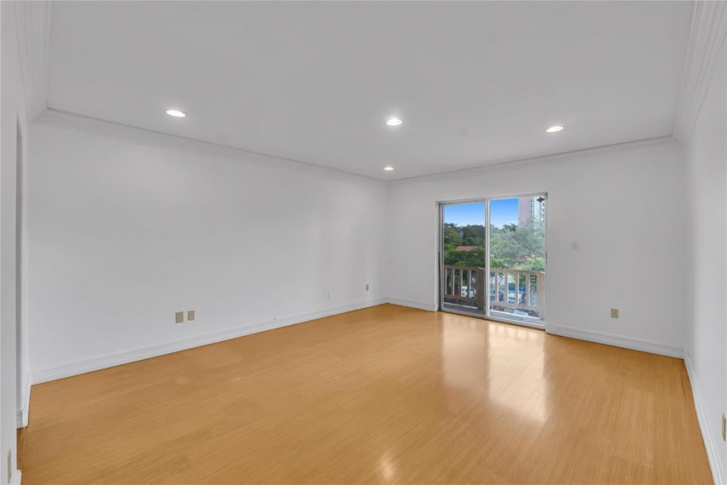 10762 La Placida Drive, Unit 7-306, Coral Springs, FL 33065 Photo