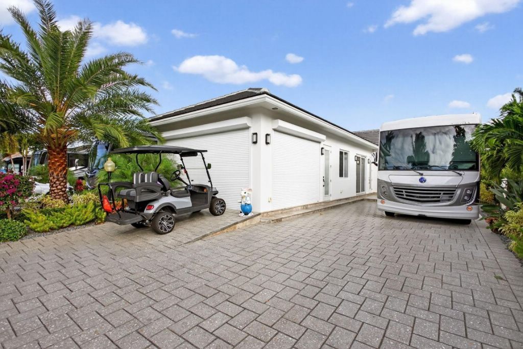 633 N Cortez Dr, Unit 633, Margate, FL 33068 Photo