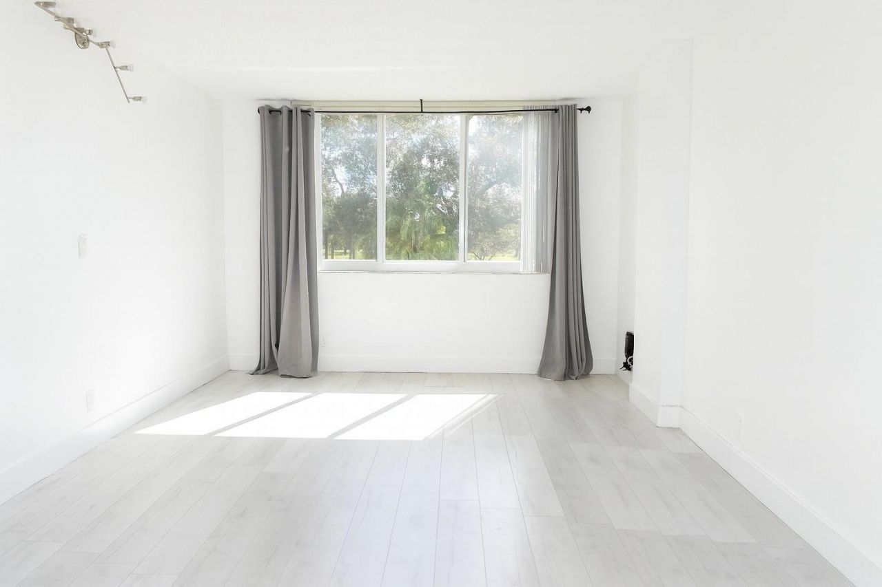 4200 Hillcrest Drive, Unit 201, Hollywood, FL 33021 Photo