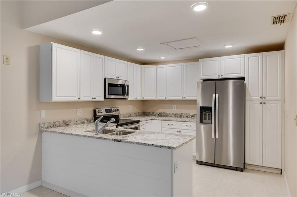 15476 Crystal Lake Dr, North Fort Myers, FL 33917 Photo