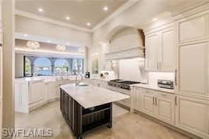 2450 Tarpon Rd, Naples, FL 34102 Photo