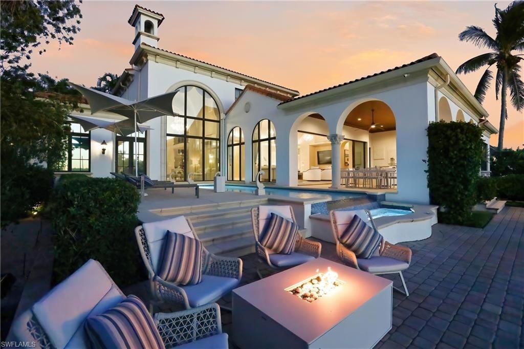 2450 Tarpon Rd, Naples, FL 34102 Photo