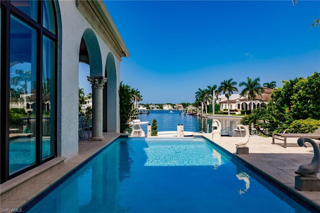 2450 Tarpon Rd, Naples, FL 34102 Photo