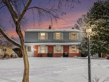 4051 HILLSIDE ROAD, LAFAYETTE HILL, PA 19444