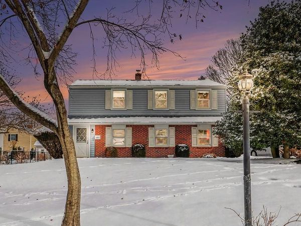 4051 HILLSIDE ROAD, LAFAYETTE HILL, PA 19444