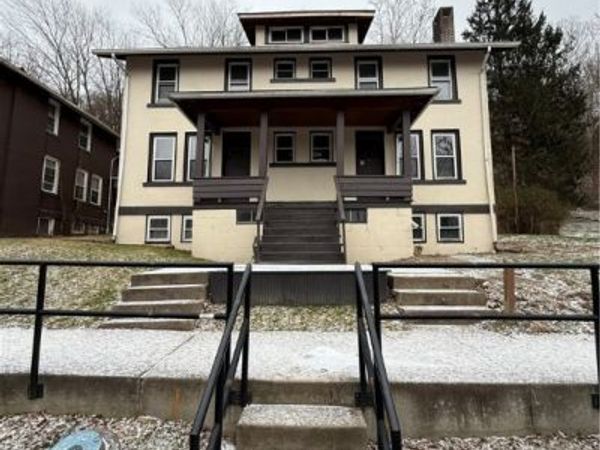 468 Hill Street, Beech Bottom, WV 26030