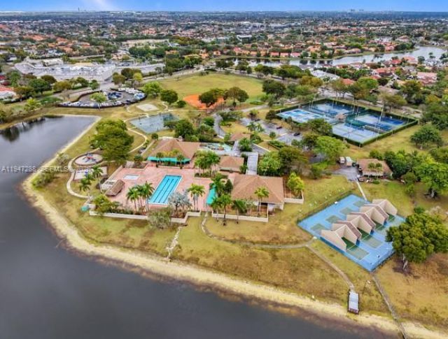 4917 SW 154th Ave, Miami, FL 33185 Photo