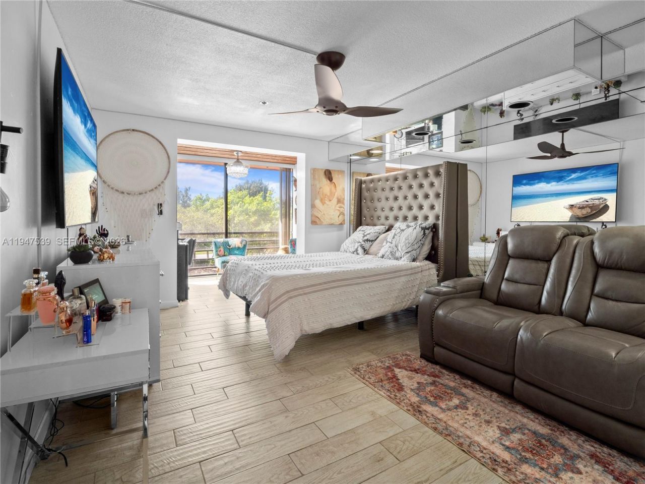 671 NE 195th St , Unit 329E, Miami, FL 33179 Photo