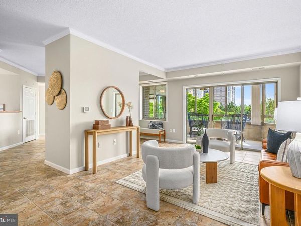 19375 CYPRESS RIDGE TERRACE, Unit 114, LEESBURG, VA 20176