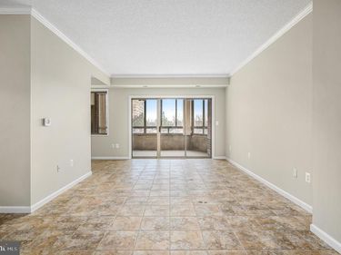 19375 CYPRESS RIDGE TERRACE, Unit 114, LEESBURG, VA 20176