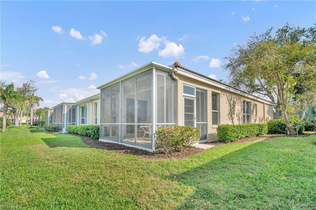 8780 Stockbridge Dr, Fort Myers, FL 33908 Photo