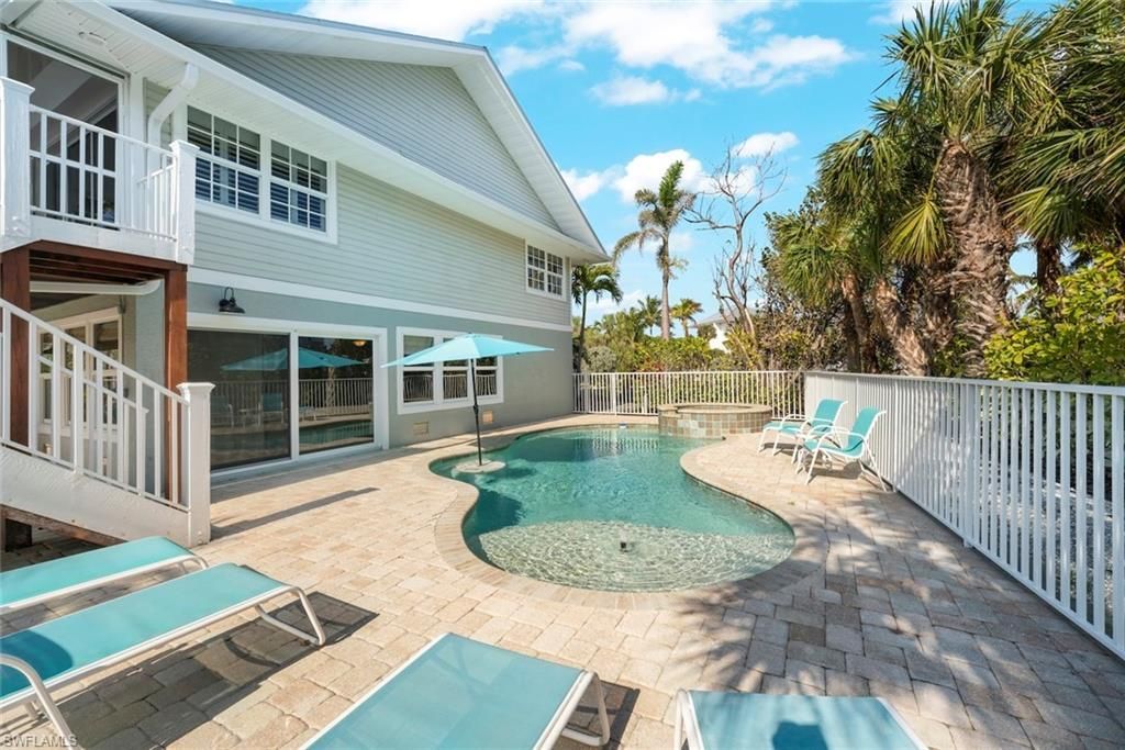 6407 Pine Ave, Sanibel, FL 33957 Photo