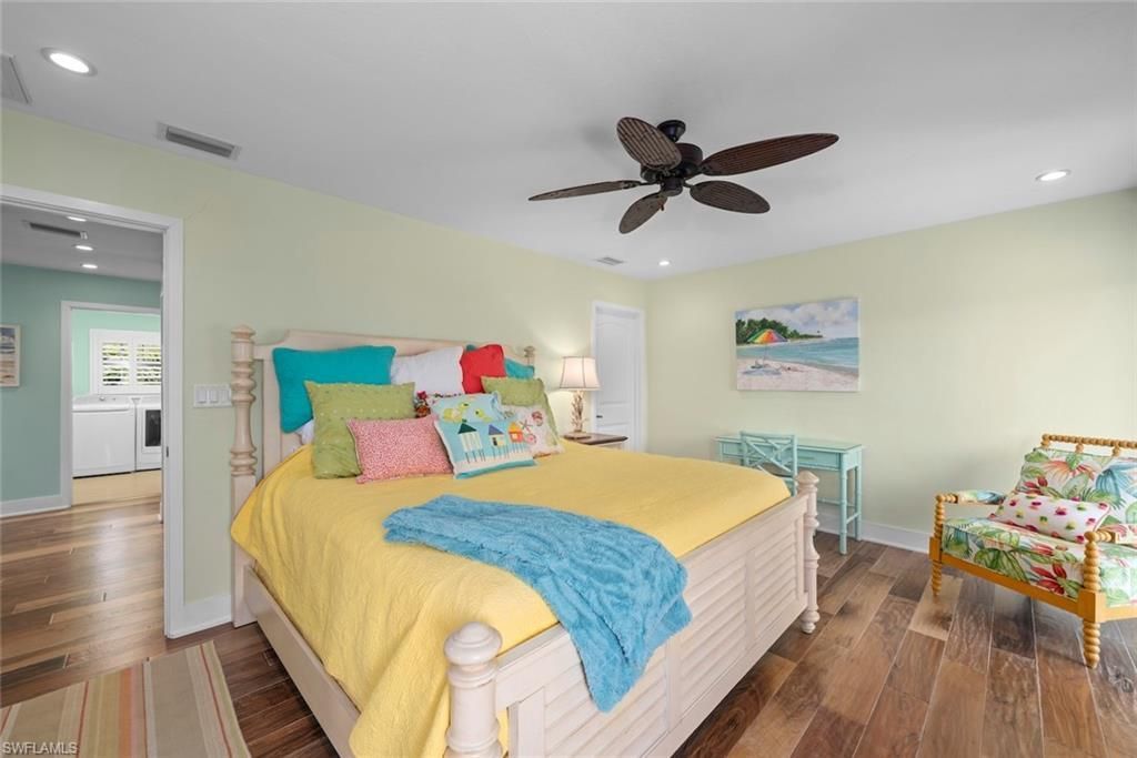 6407 Pine Ave, Sanibel, FL 33957 Photo