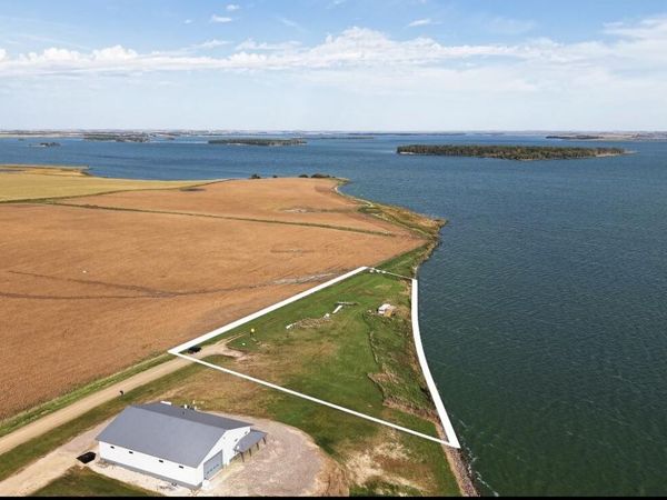 43687 137th Street, Webster, SD 57274