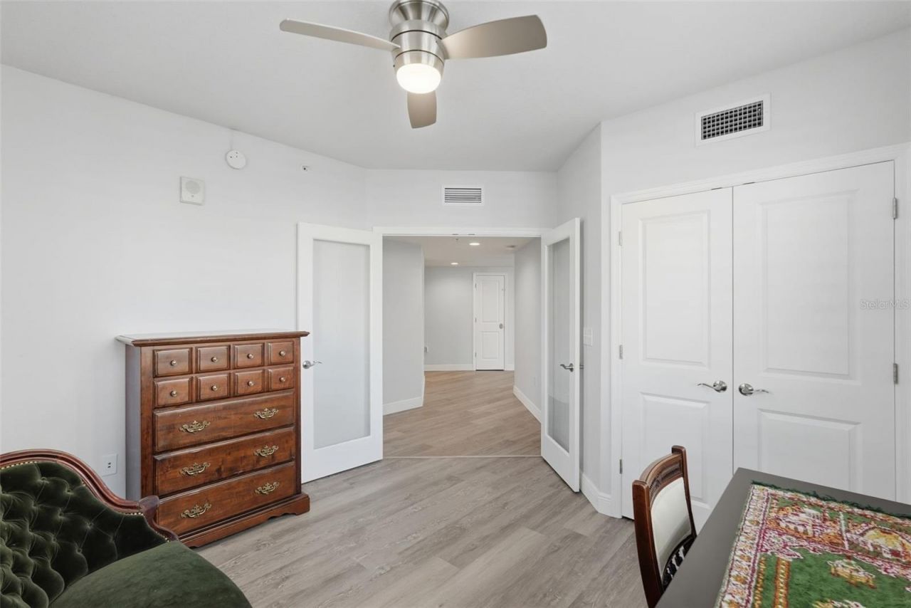 960 Starkey Road, Unit 8106, Largo, FL 33771 Photo