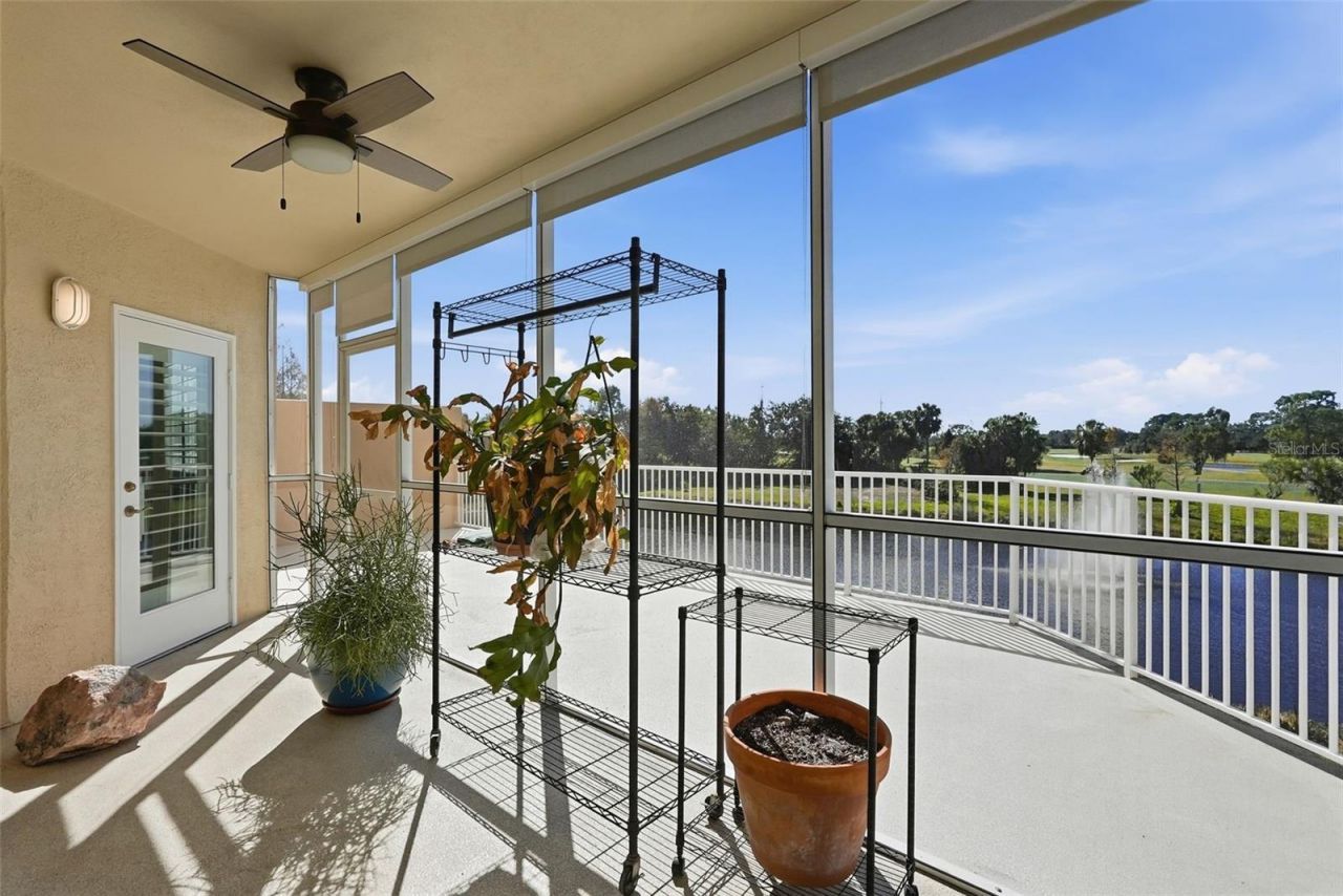 960 Starkey Road, Unit 8106, Largo, FL 33771 Photo