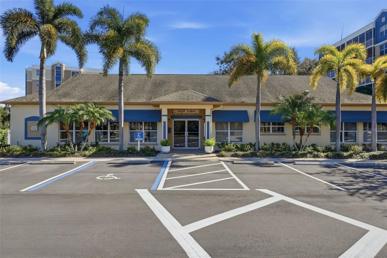 960 Starkey Road, Unit 8106, Largo, FL 33771 Photo