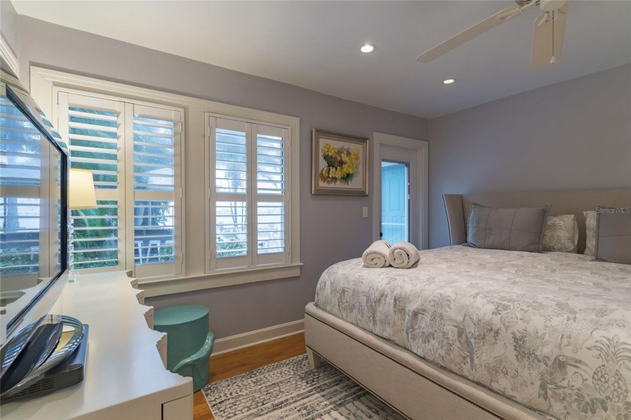 110 Devon Drive, Clearwater, FL 33767 Photo
