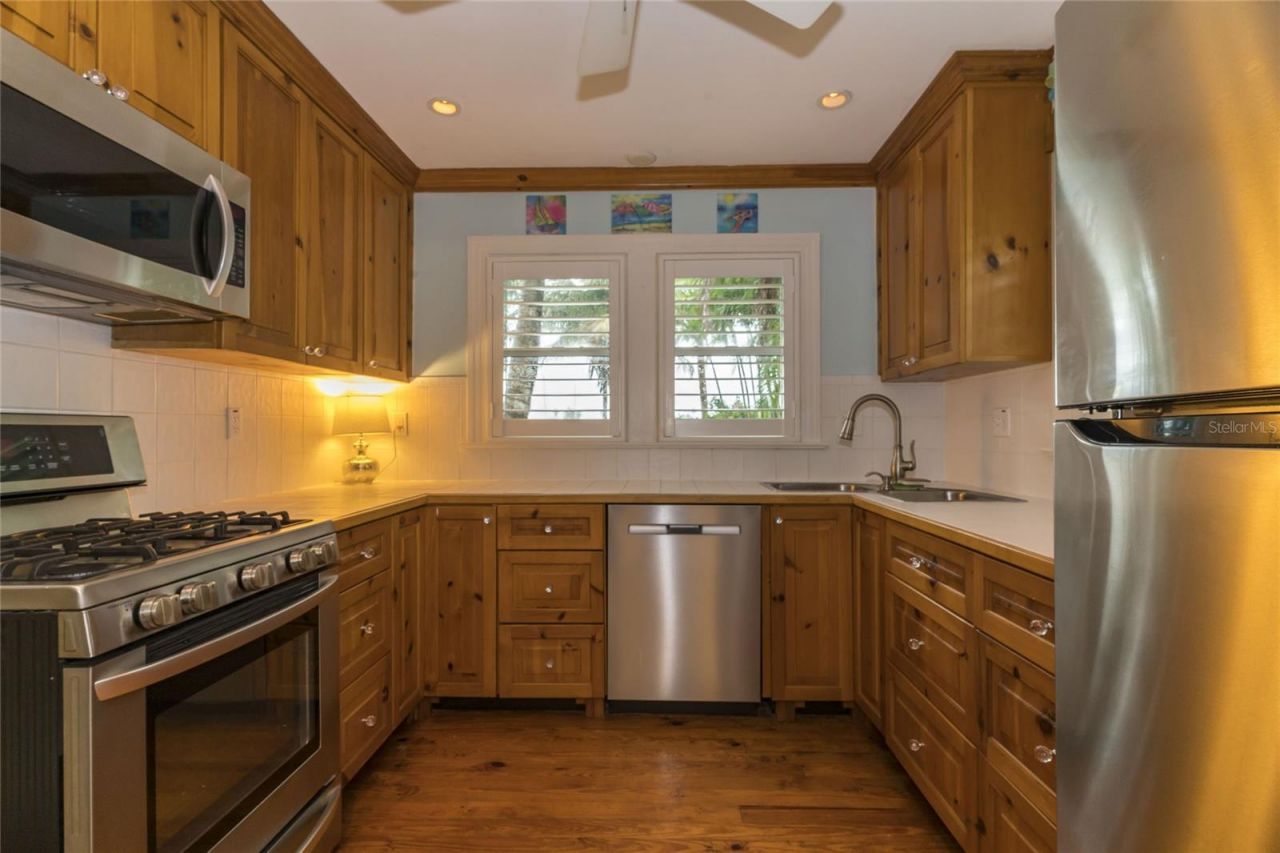 110 Devon Drive, Clearwater, FL 33767 Photo