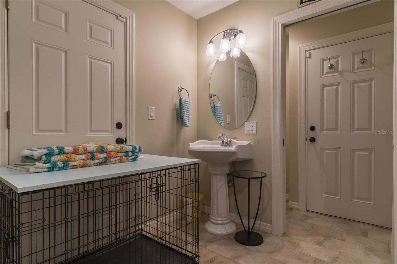 110 Devon Drive, Clearwater, FL 33767 Photo