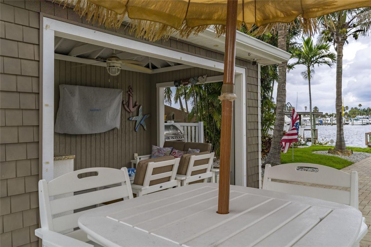 110 Devon Drive, Clearwater, FL 33767 Photo