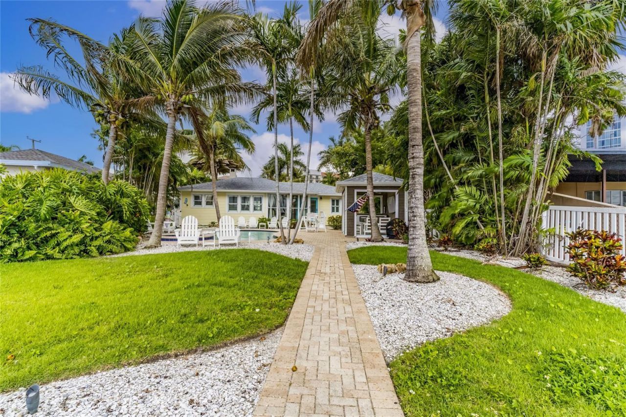 110 Devon Drive, Clearwater, FL 33767 Photo