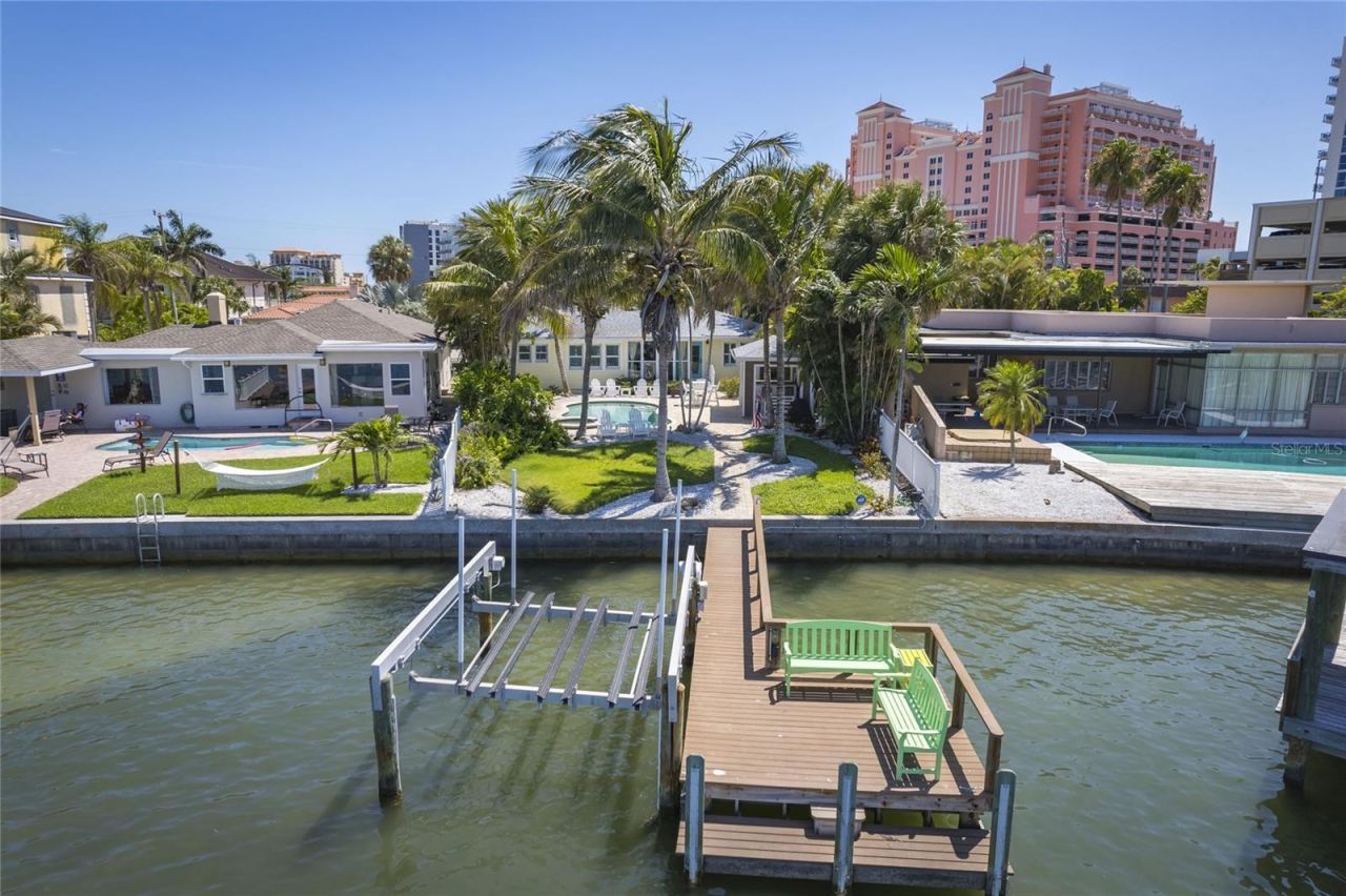 110 Devon Drive, Clearwater, FL 33767 Photo