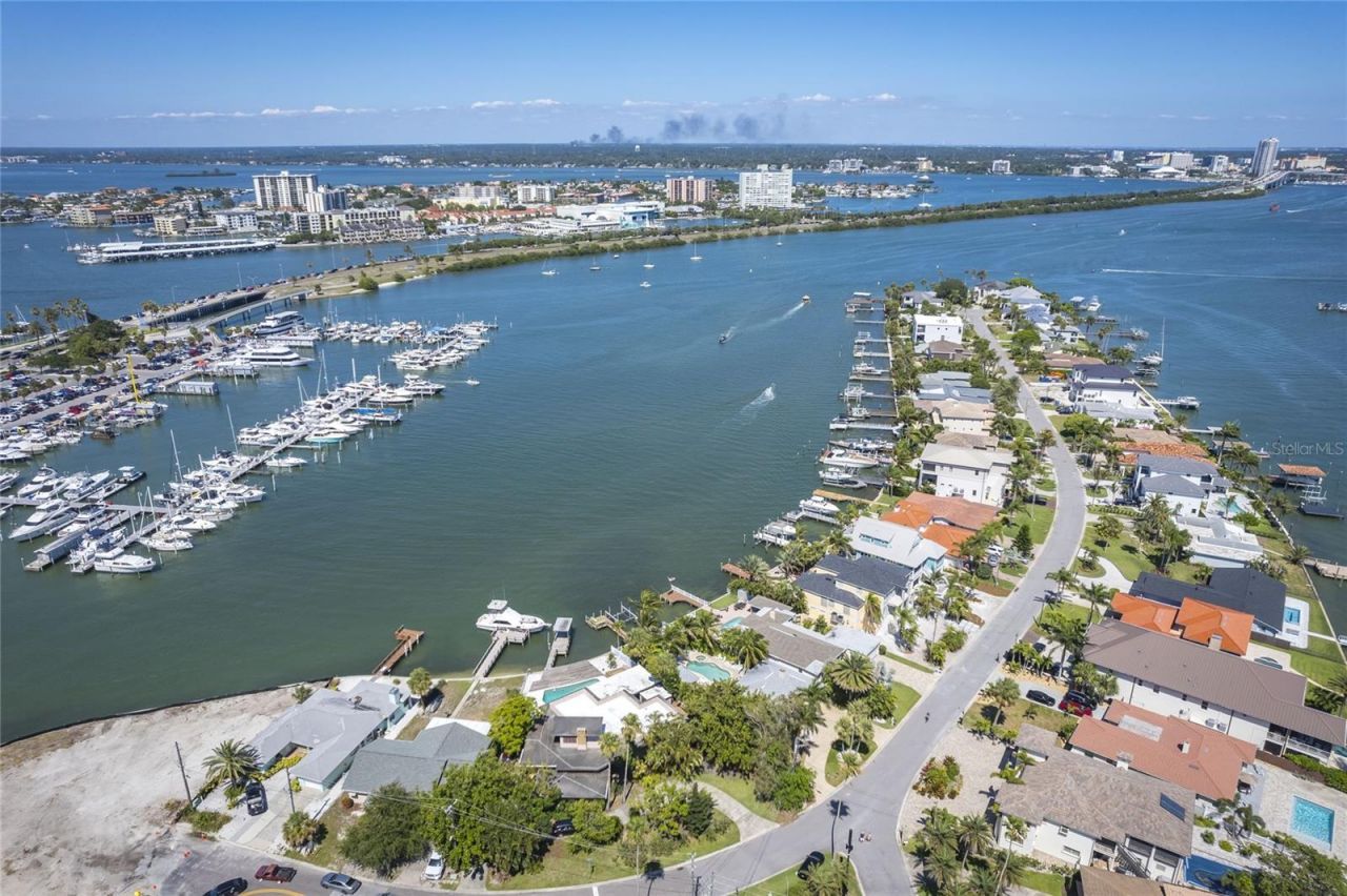 110 Devon Drive, Clearwater, FL 33767 Photo
