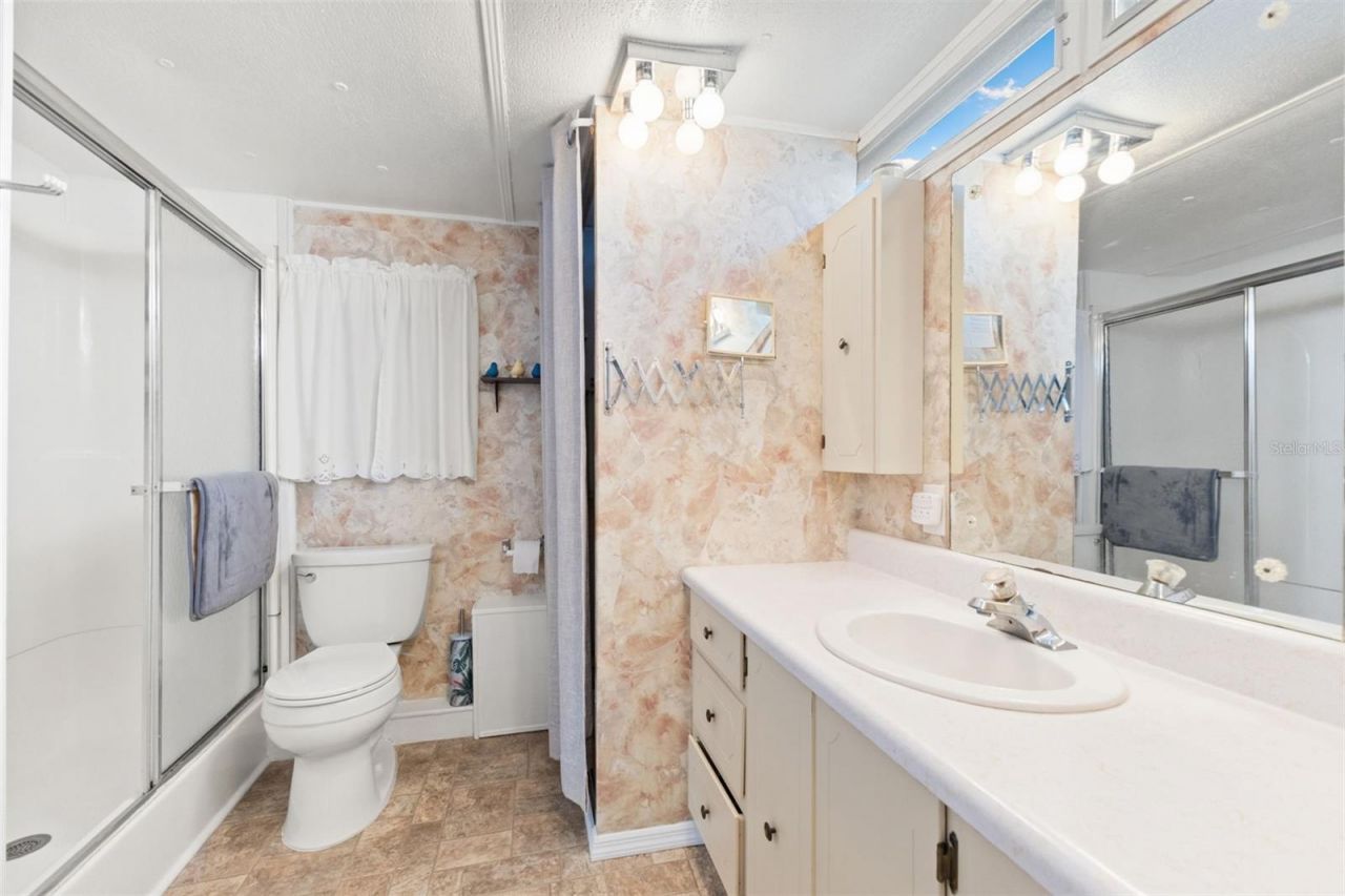 354 Quiet Way, Palmetto, FL 34221 Photo