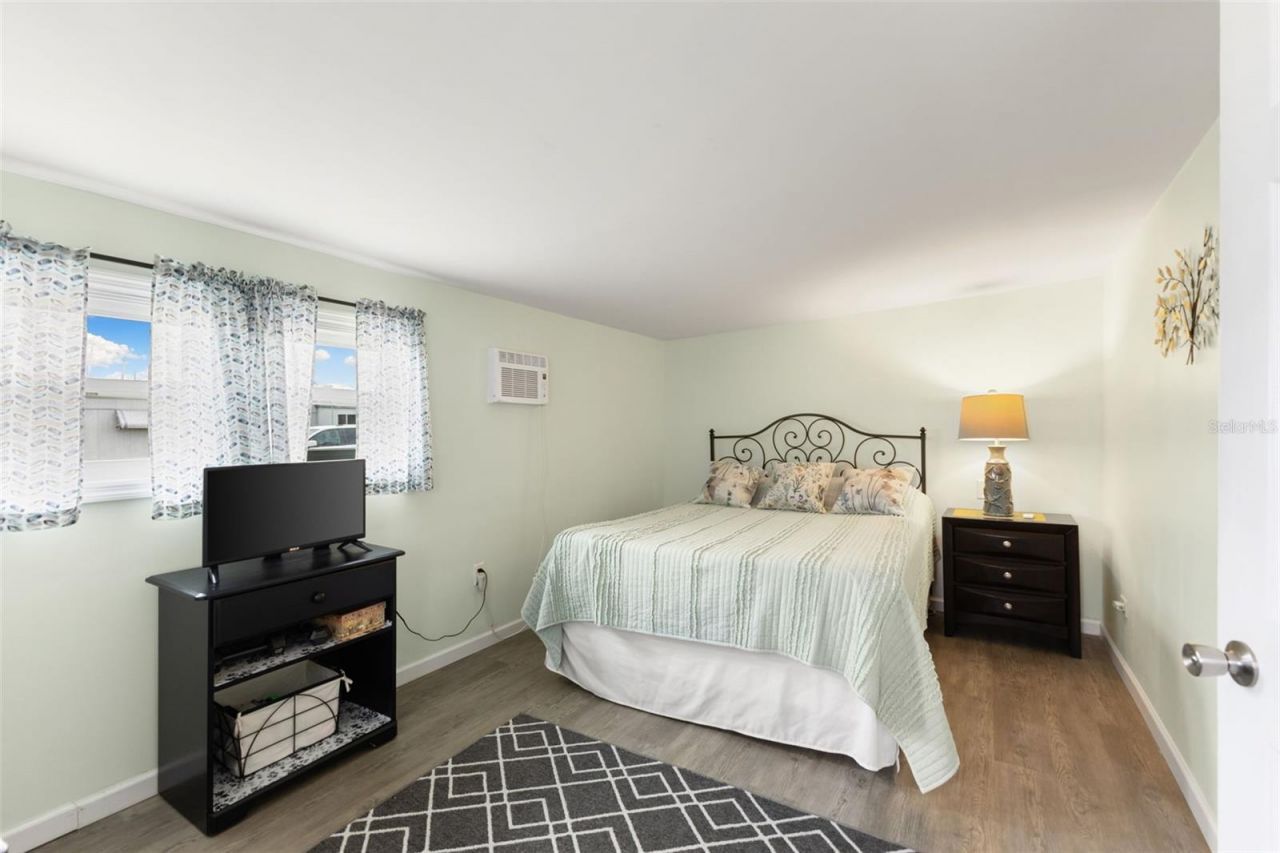 354 Quiet Way, Palmetto, FL 34221 Photo